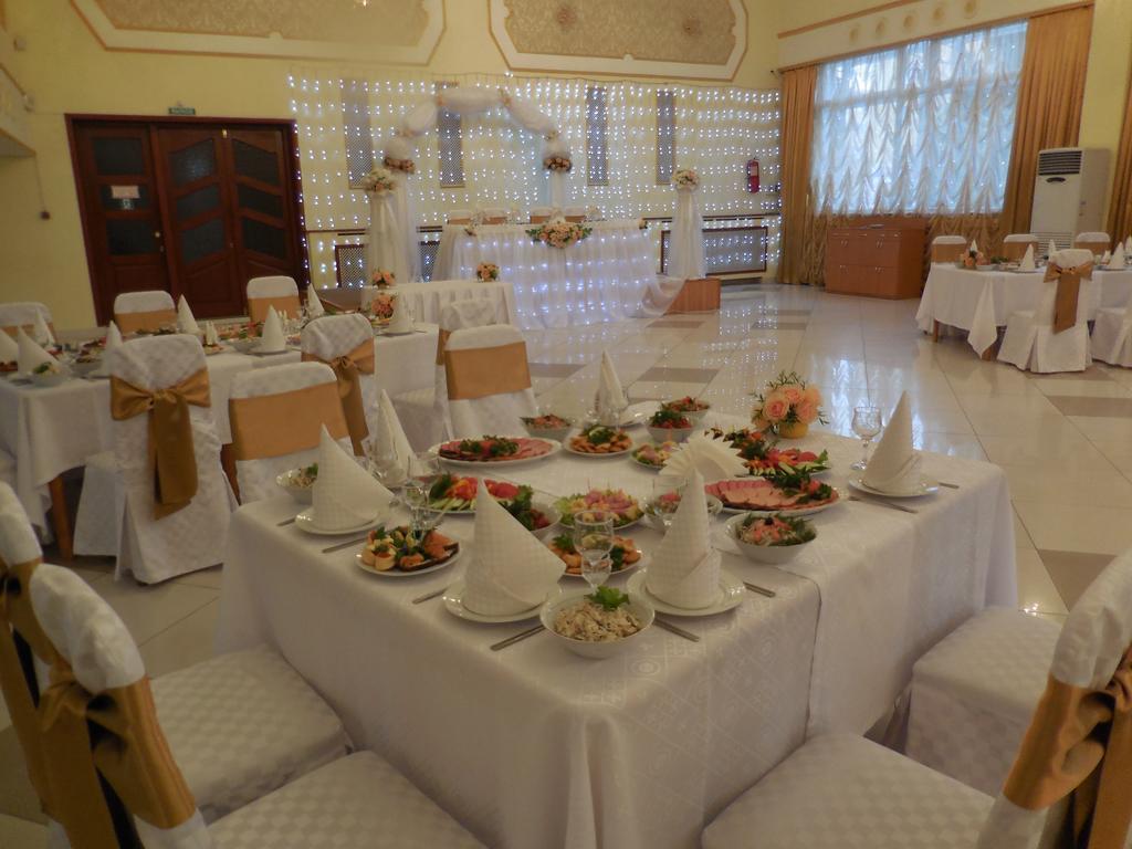 Ust-Kamenogorsk Hotel Luaran gambar