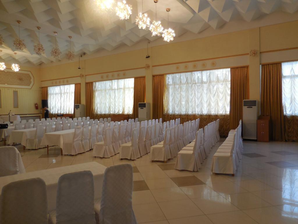 Ust-Kamenogorsk Hotel Luaran gambar