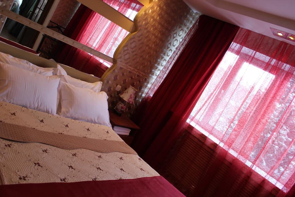 Ust-Kamenogorsk Hotel Luaran gambar