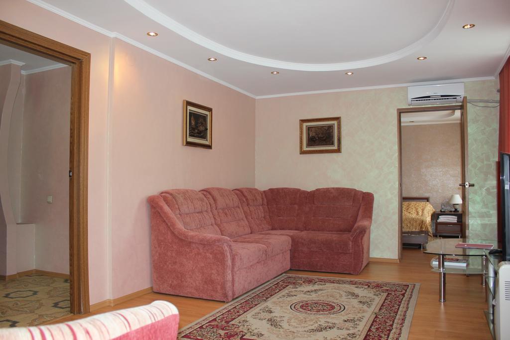 Ust-Kamenogorsk Hotel Luaran gambar