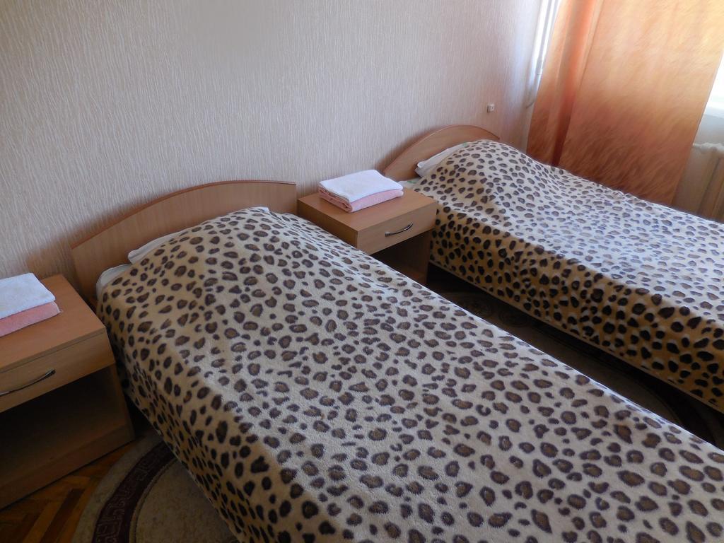 Ust-Kamenogorsk Hotel Bilik gambar